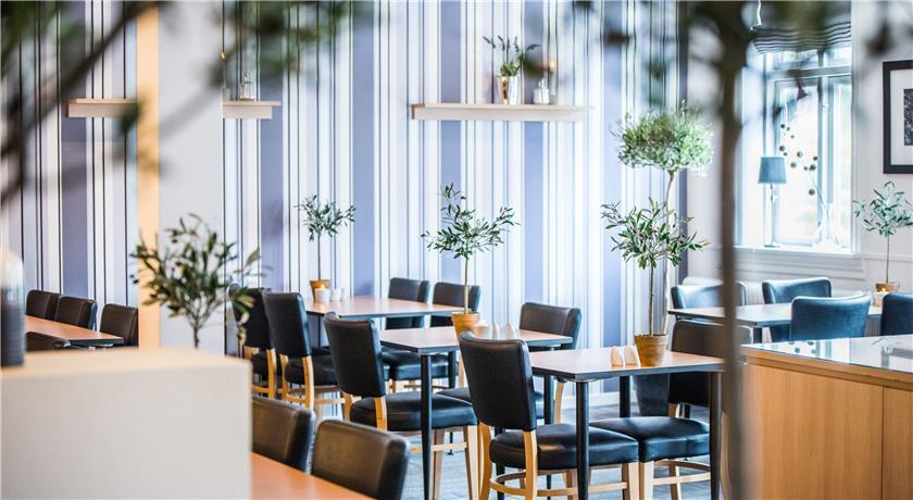 Hotel Jernbanegade Кьюбек Экстерьер фото